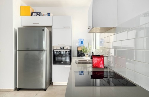 Netanya Apartment | Sea Breeze Netanya Retreat by Sea N Rent