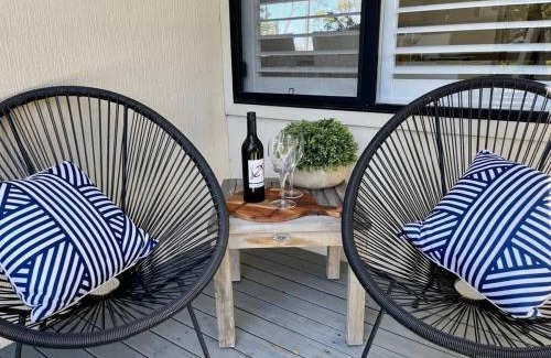 Mollymook Beach House | Sea Breeze on Carroll - 4BR beachside home