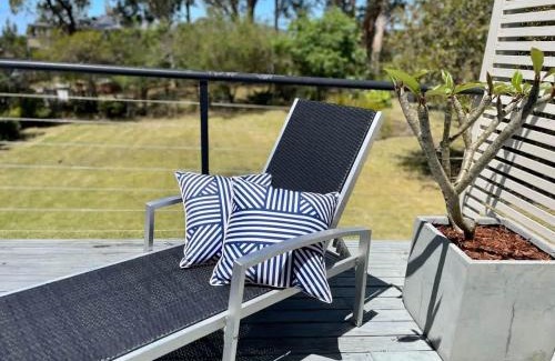 Mollymook Beach House | Sea Breeze on Carroll - 4BR beachside home