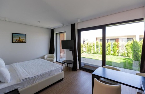 Nardaran Villa | Sea Breeze Resort Baku WhiteVillas1
