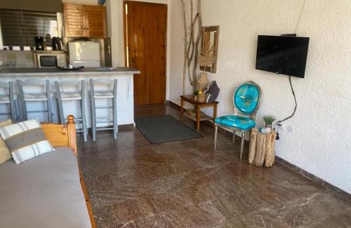Xylokastro-Evrostina Apartment | Sea breeze studios 2