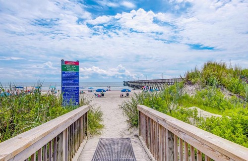 North Myrtle Beach Apartment | Sea Cabin Beach Getaway