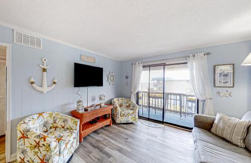 North Myrtle Beach Apartment | Sea Cabin Beach Getaway