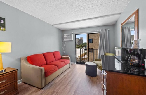 Myrtle Beach Resort | Sea Mist Oceanfront Resort