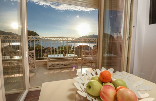 Tomicici Apartment | Sea Point I
