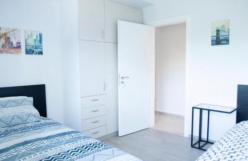 Voula Apartment | Sea Side Retreat 2 Bed Apartment