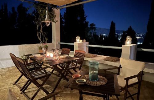 Gouvia House | Sea View Apartment in the Greek Nature