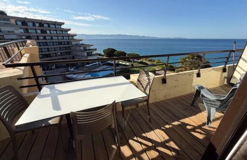 Ajaccio Apartment | Sea view apartment on the Ajaccio golf course