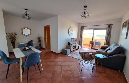 Olhos D'Agua Apartment | Sea View Oceanus Apartment Olhos de Agua