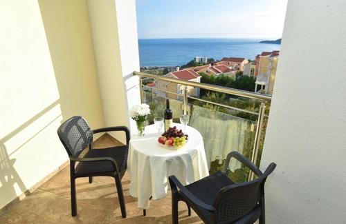 Becici Apartment | SEA VIEW ONE BEDROOM APARTMENT