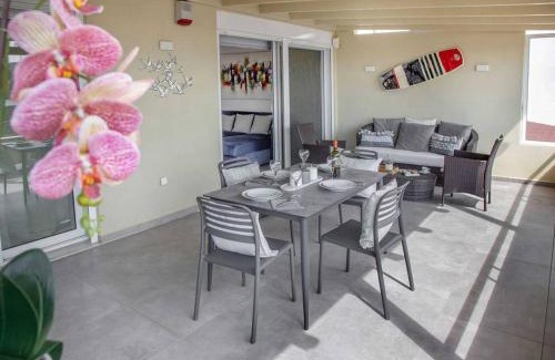 Varkiza Apartment | Sea view penthouse in Vari