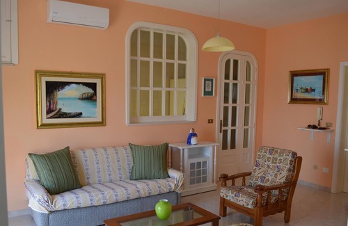 Diso Villa | Sea view villa in Castro