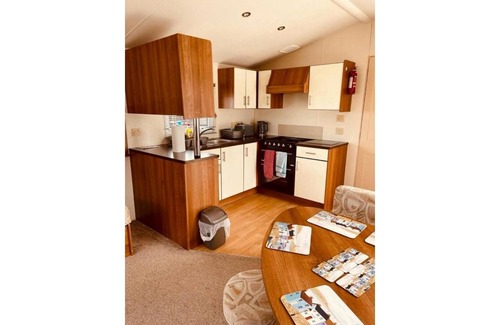 Brixham House | Sea Wagon Caravan 3 Bedroom Sleeps 8