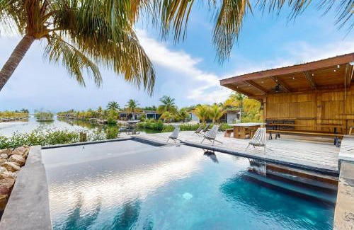 Placencia Villa | Seabird - Villa 8