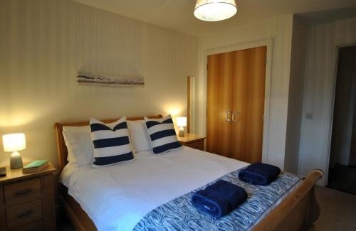 Crail House | Seabreeze- stylish coastal home Crail