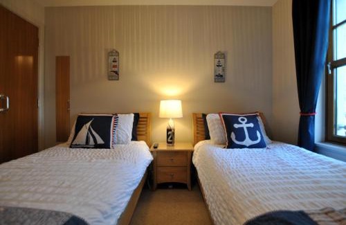 Crail House | Seabreeze- stylish coastal home Crail