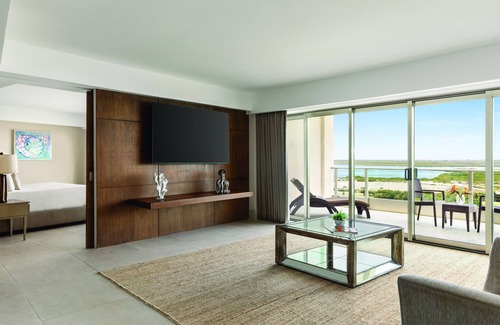 Zona Hotelera Resort | Seadust Cancún All Inclusive Family Resort