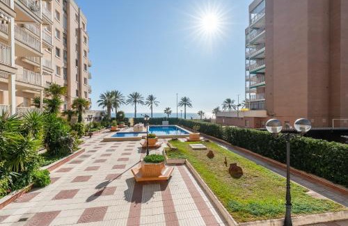 Cunit Apartment | SeaFront 1ª línea y 2 piscinas
