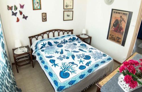 Alcamo Marina Villa | Seafront Apartment in Villa with Swimming Pool and Parking