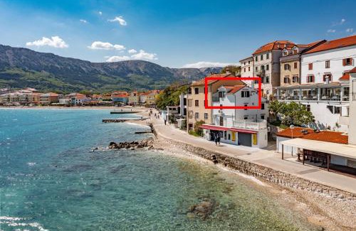 Baska Apartment | Seafront Baska Apartment