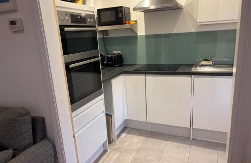 Sheringham Apartment | Seafront Sheringham 1 bed Apt sleeps 4 - 1xdog