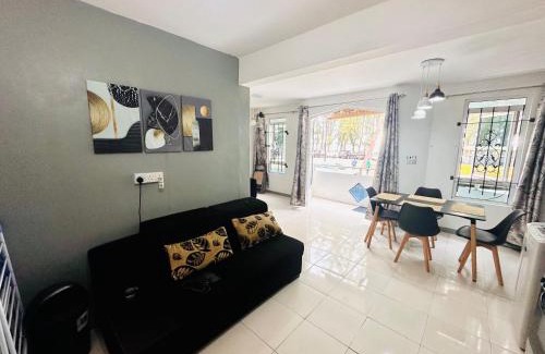 Wolmar Apartment | Seafront View Apartment