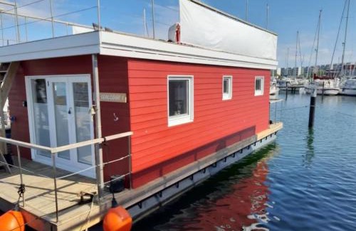 Ostholstein Boat Rental | Sealodge I Huus & Meer