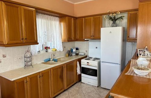 Xylokastro-Evrostina Apartment | Seashell Home