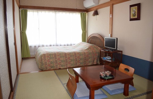 Nishina House | Seaside Resort Pension Surfrider