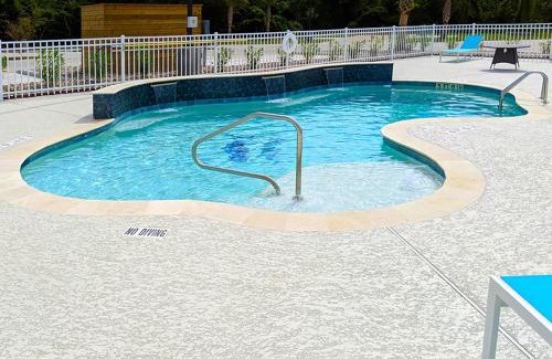 El Lago Hotel | Seaside RV resort