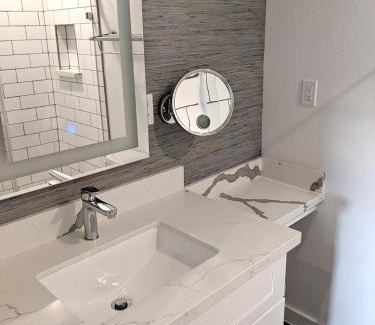 El Lago Hotel | Seaside RV resort