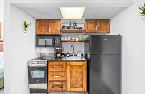 Downtown Myrtle Beach Condo | Seaside Sanctuary Oceanfront King Suite