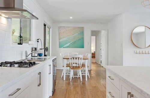 Port Elliot House | Seaside Sanctuary - Port Elliot - Wi-Fi and Linen - Family - Close to beach - Hi