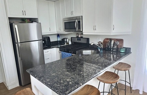 Lavallette House | Seaside Serenity – Bright & Airy 2BR Beach Cottage + Loft, Steps to Ocean & Bay
