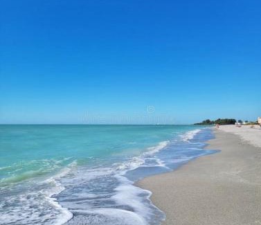 Seminole Apartment | Seaside Serenity New 2BR by Beach and Hospitals