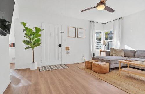 South Mission Beach House | Seaside Serenity Steps from Sand with Hot Tub