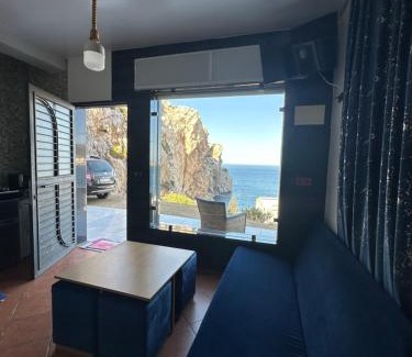 Belyounech Apartment | "Seaside Studio with Stunning Views in Belyounech