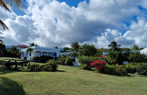 Vieux Fort Quarter Apartment | Seaview Apartment 4