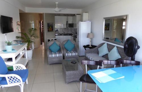 Kingsborough Apartment | Seaview Apartment Amanzimtoti