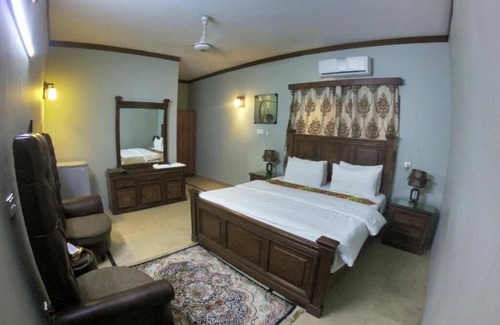 D.H.A. House | Seaview Guest House