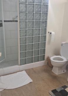 Hastings Apartment | Seaview Property 3B Two Bedroom Apt Hasting Towers