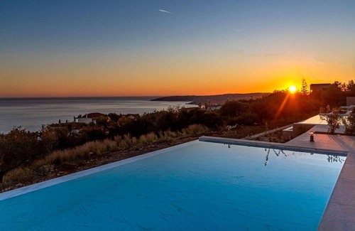 Vlachata Villa | Seaviews, new pool, close to Lourdas' amenities