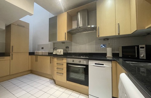 Islington Ski Chalet | Second Nest Islington