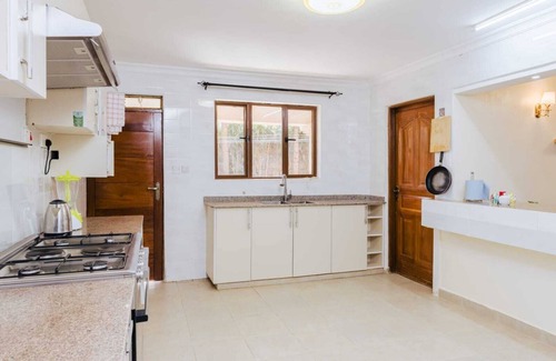 Naivasha House | Secret Valley Guest House
