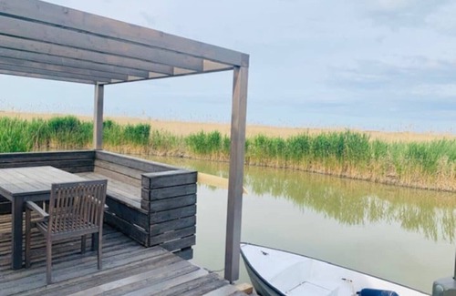 Rust Apartment | Seehütte Neusiedlersee - directly on the water