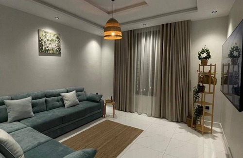 Jeddah Apartment | Self Check-In Apartments by MehadStay