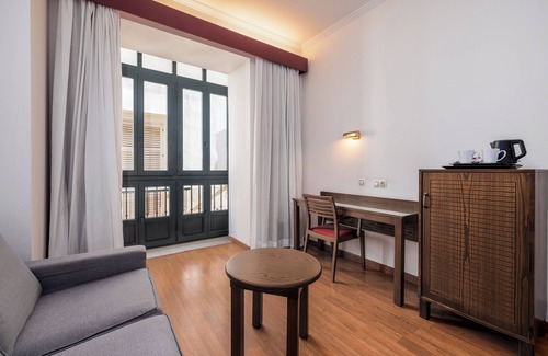 Old Town Hotel | Senator Cadiz Hotel