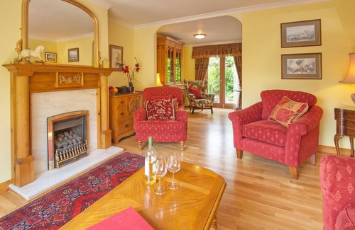 Gattonside Cottage | September Cottage, Melrose, ideal for visiting Edinburgh and the Borders