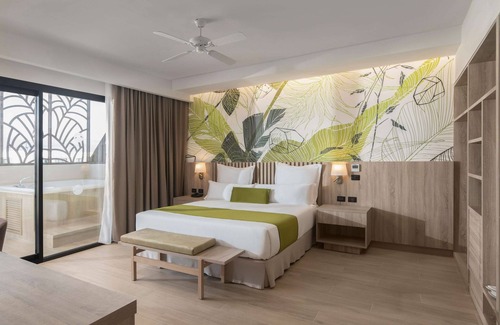 Punta Cana Resort | Serenade All Suites - Adults Only Resort