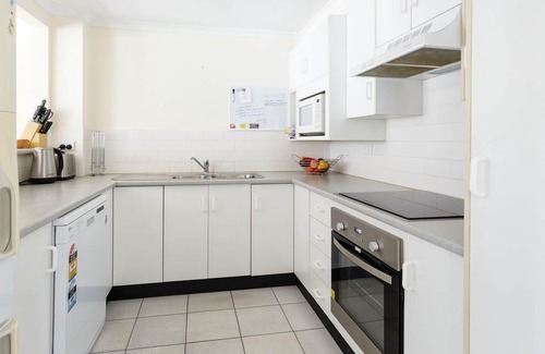 Hawks Nest House | Serendipity Townhouse
